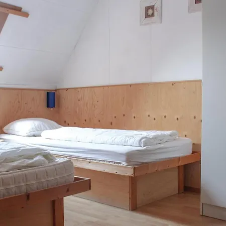 公寓 Vakantiewoning 1 *